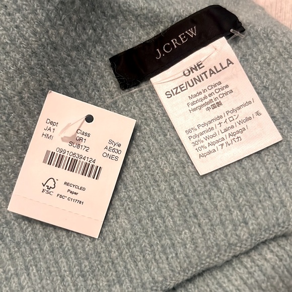 J Crew Two Pieces Ribbed Beanie In Supersoft Yarn and Ribbed Scarf In Supersoft - Picture 7 of 9
